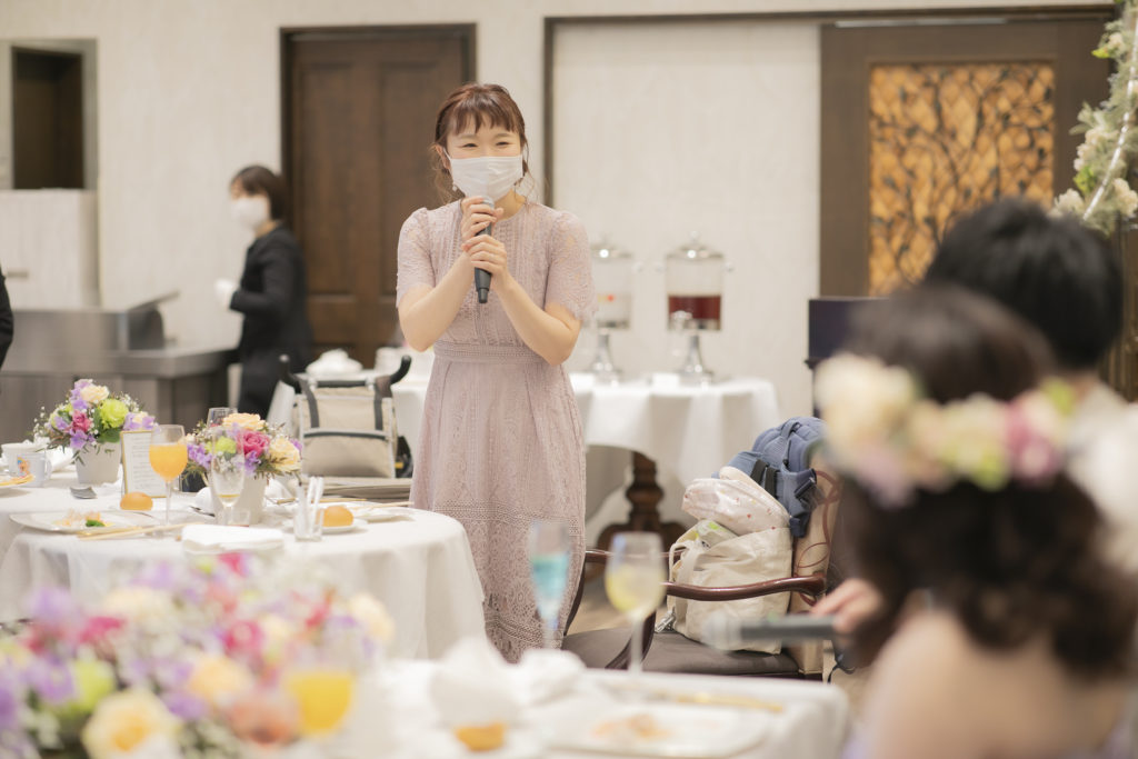 人気上昇中 少人数ウエディングを成功する会場とは 福山市のチャペル結婚式場 南蔵王 聖ペトロ教会